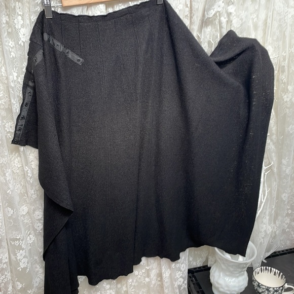 Deep Black Wrap Snap Rare Skirt With Slit or Wrap, Poncho, Cape, Snap Fasteners! - Picture 6 of 10